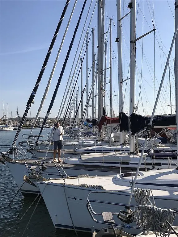 Úszó hotel Wind Sardinya Sail Charter Boat Hotel Alghero